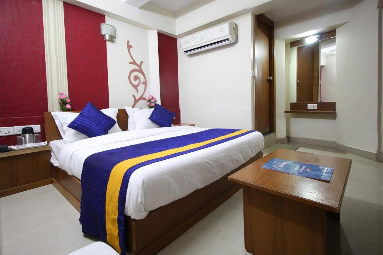 Hotel Campus Ahmedabad Ngoại thất bức ảnh