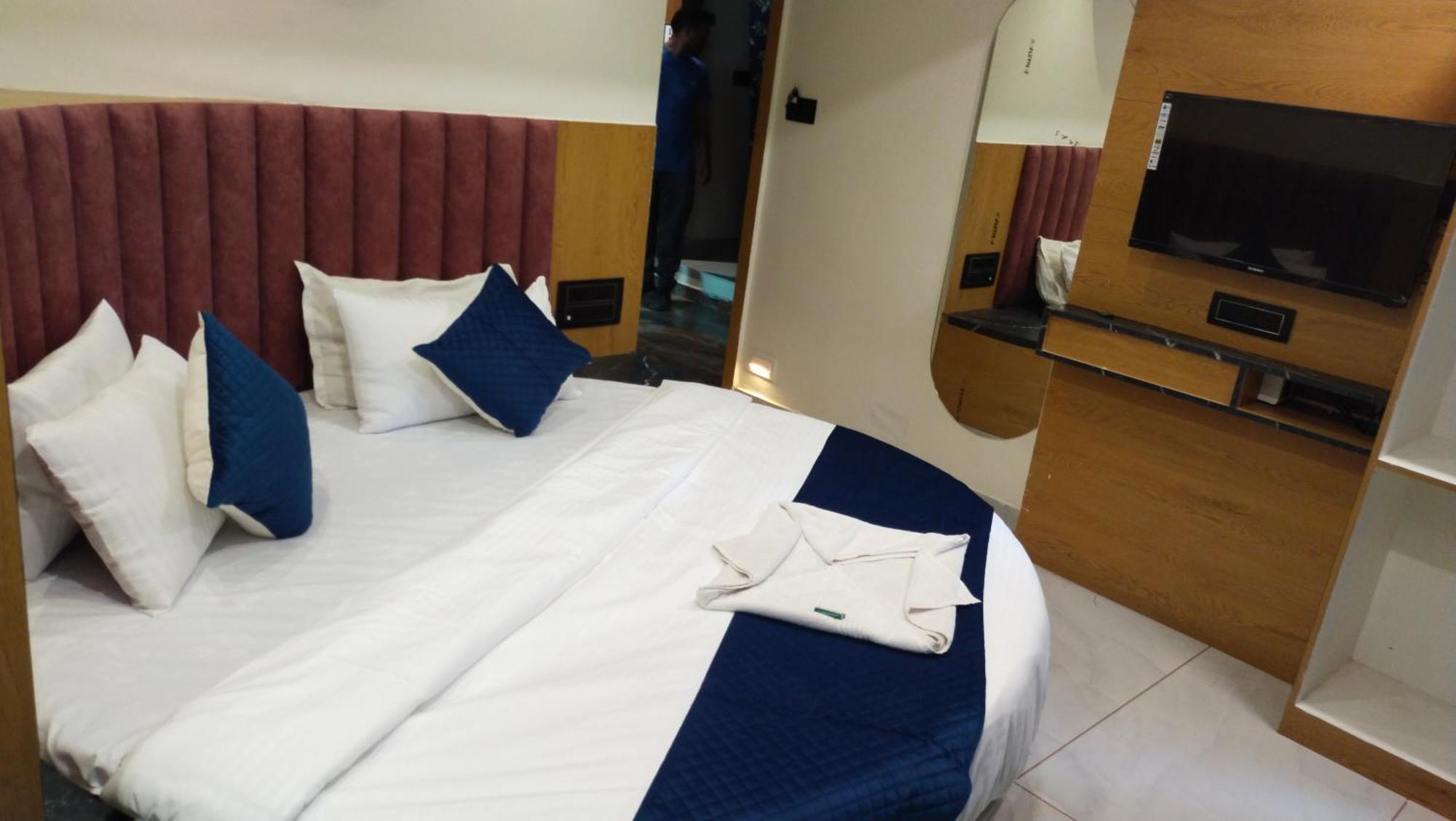 Hotel Campus Ahmedabad Ngoại thất bức ảnh